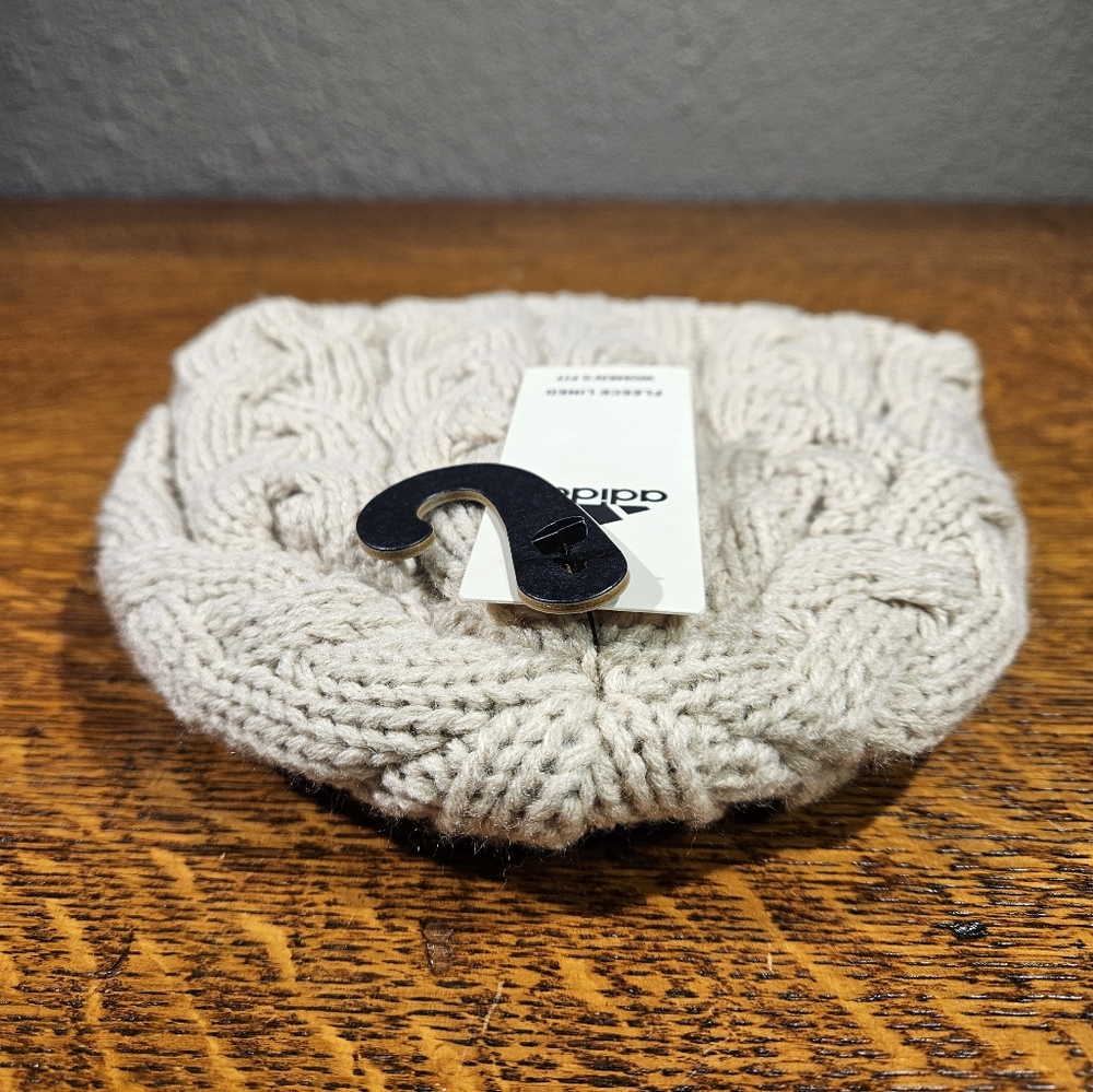 Adidas Crystal Brimmer Knit Hat NWT - Picture 8 of 8